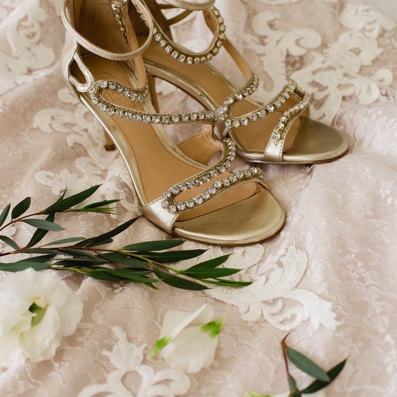 Jewel by Badgley Mischka Heels - Picture 2 of 6